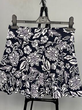 Black and white skort by Dona Jo